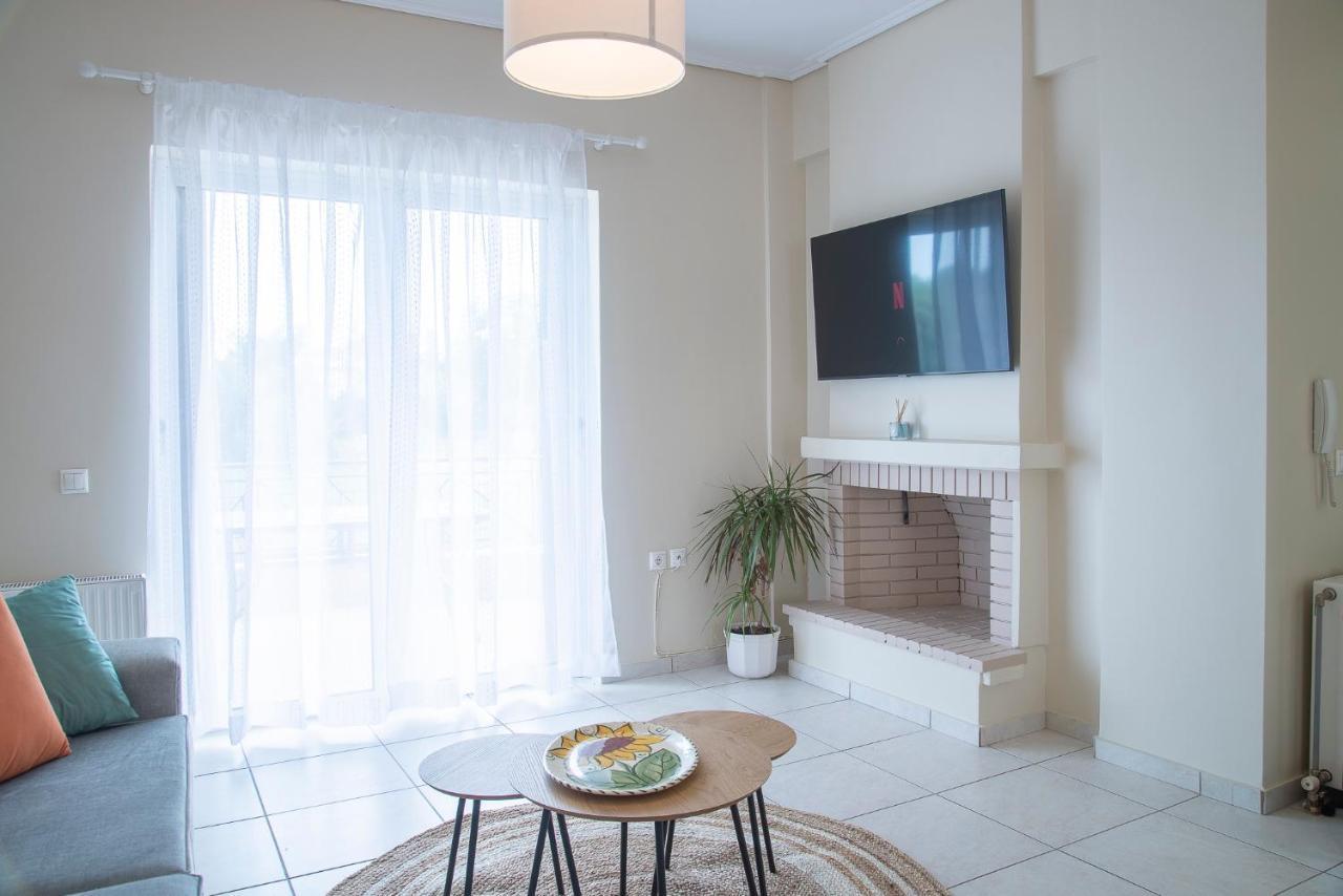 Helios: Charming Beach Home Next To Crystal Waters เนอามากรี ภายนอก รูปภาพ