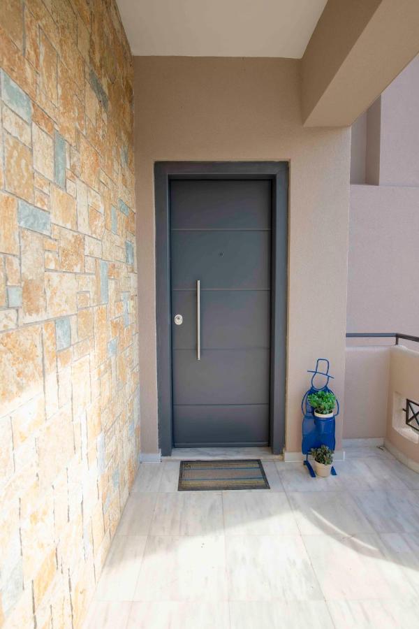 Helios: Charming Beach Home Next To Crystal Waters เนอามากรี ภายนอก รูปภาพ